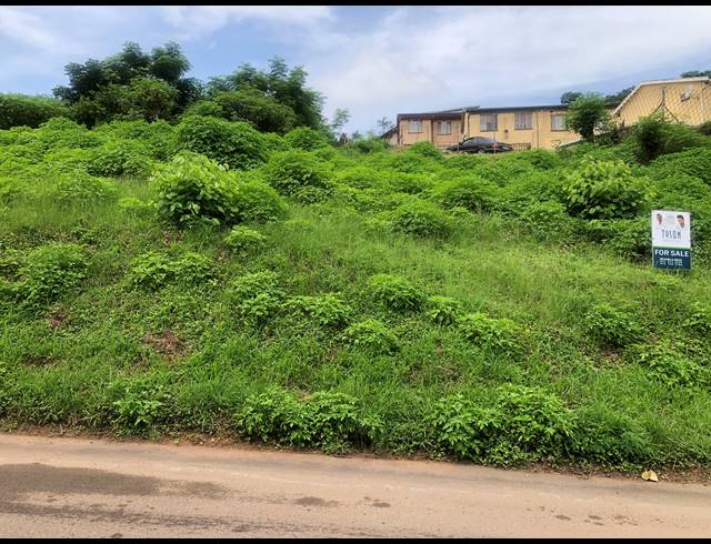 12,895M² VACANT LAND FOR SALE IN KENVILLE